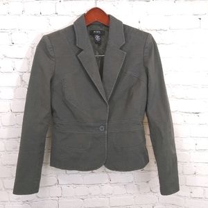 3/$15 Body by Victoria gray blazer
